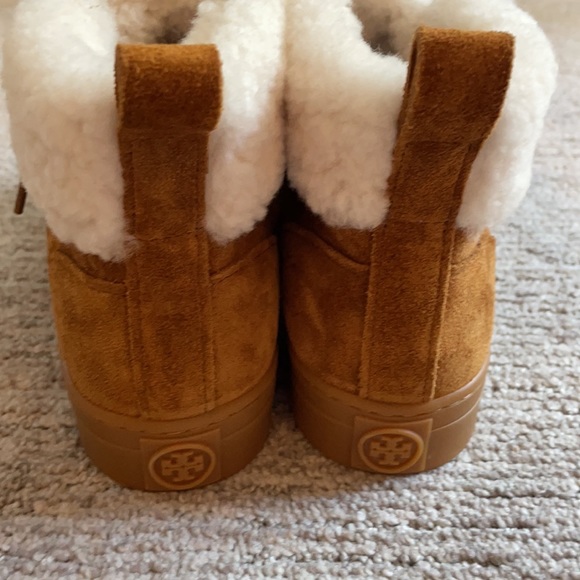 Tory Burch high top sneakers size 8.5 - Picture 3 of 6